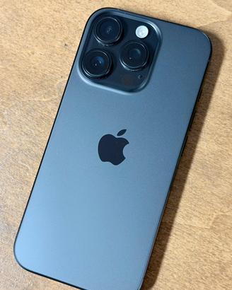 Iphone 16 pro 256 - Pari al nuovo - Nero Titanio