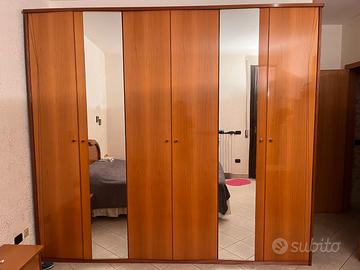 ARMADIO COMPATTO 6 ANTE