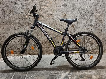 MTB da ragazzo 26" marca Zecchini cambio Shimano