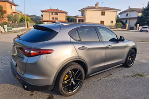 Alfa Romeo Stelvio 2.2 190 cv
