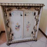 Mobile stile veneziano