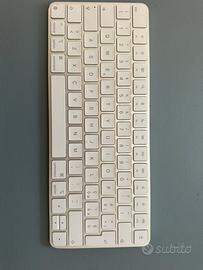 Tastiera Apple Magic Keyboard- IMac italiano