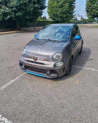 500 Abarth 595 F scarico record Monza sovrapposto