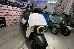 Sym Altro formica125 novità 2026