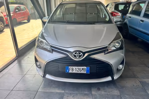 Toyota Yaris 1.0 5 porte Lounge