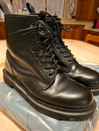 Anfibio Dr Martens
