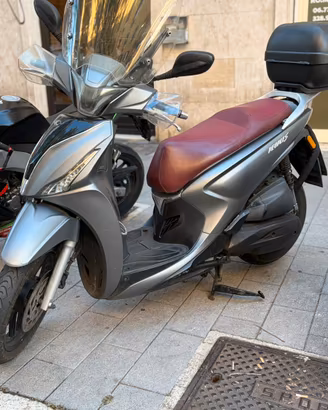 Kymco People 150i