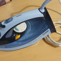 Ferro da stiro Philips GC4526