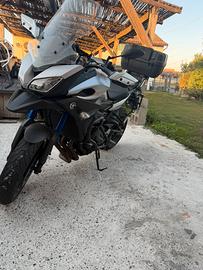 Yamaha tracer 900