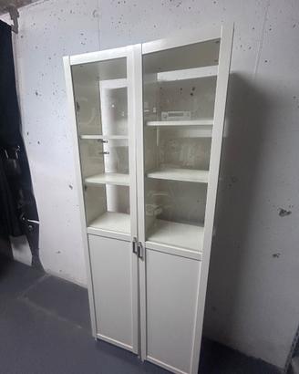 Mobile doppio Billy Ikea vetrinetta