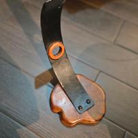 Porta bottiglia design in legno e acciaio 