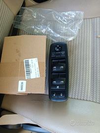 Pulsantiera comandi finestrini