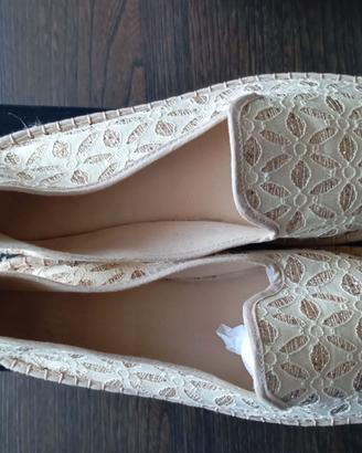 Ballerine in tela dorata, taglia Buone condizioni