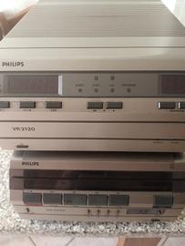 Registratore e sintonizzatore Philips 
