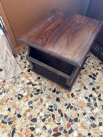 mobile porta giornali in legno