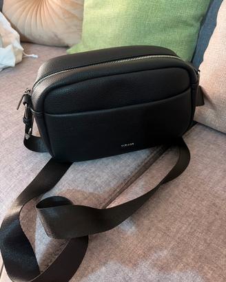 Borsa miriade nera
