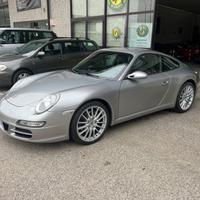 PORSCHE 911 Carrera Coupé