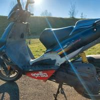Aprilia SR 50 - 2012