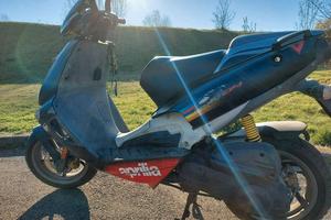 Aprilia SR 50 - 2004