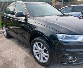 Audi Q3 1.4 tfsi S Line edition 150cv