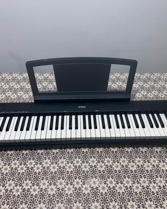 Piano Yamaha NP30