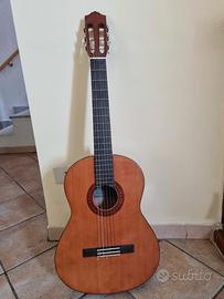 chitarra yamaha C40