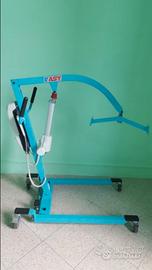 Alzapersone elettrico