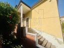 villa-moderna-su-due-livelli