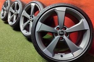 Cerchi Audi A3 S3 Rotor Estive Pirelli 235 35 19