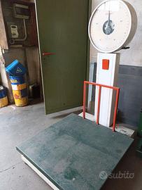 Pesa bilancia  1500 kg.