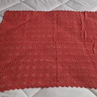 Copertina all’uncinetto in cotone perlè
