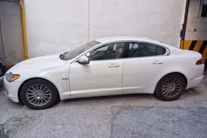Jaguar XF 2.7 V6 BiTurbo TD Premium Luxury