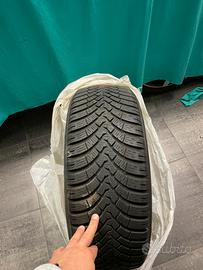 Gomme invernali 225/55R18 102 V