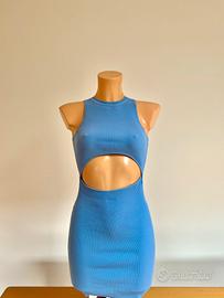 Bershka - vestito corto azzurro con cut out