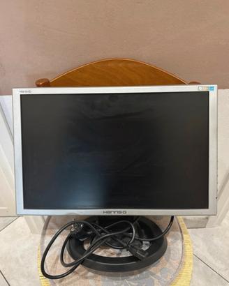 Monitor Hanns-G compatto e versatile