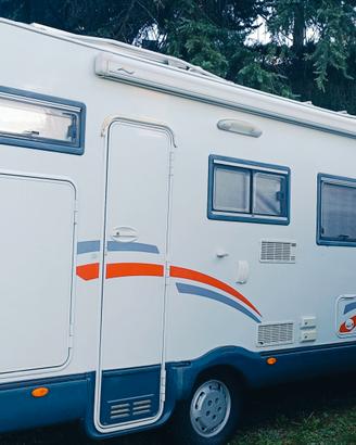 Camper Roller team Granduca 67 2800td