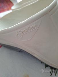 Zoccoli sanitari comodi 