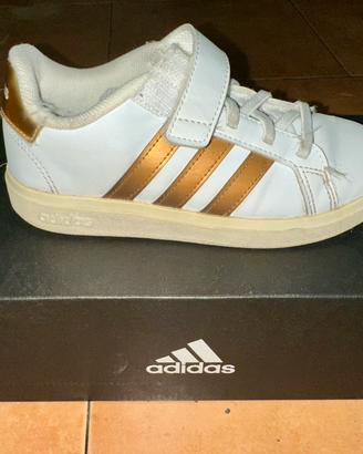 Scarpe adidas