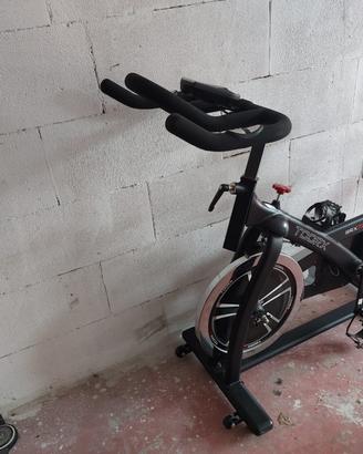 Spinbike  MOD TOORE SRX70 con display lcd