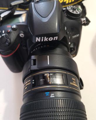 nikon 