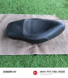 sella Aprilia scarabeo 50/100