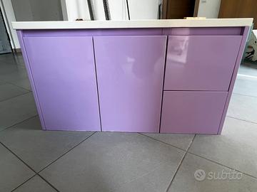 Mobile bagno in quarzo.