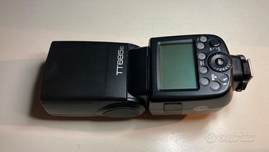 Flash Godox TT685 cannon attacco