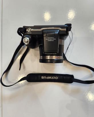 OLYMPUS SP-800UZ ANNO 2011