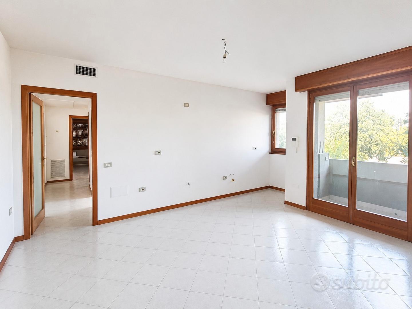 Appartamento – Cagliari, Is Mirrionis - Vista 4