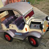 Giostra luna park auto vintage