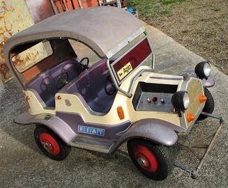 Giostra luna park auto vintage