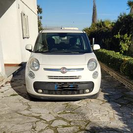 macchina 7 posti 500L