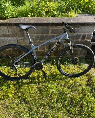 Bicicletta Trek Marlin 7