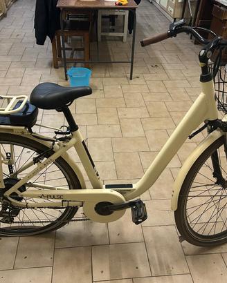 Bici Elettrica Onesport OT05